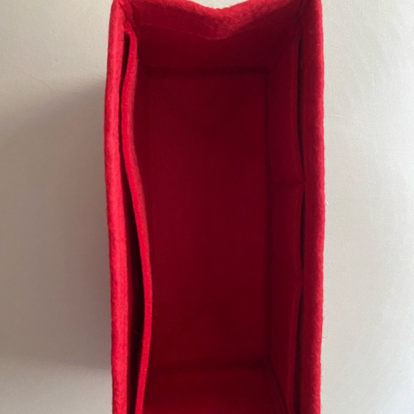 Bag organizer for Chanel Gabrielle Backpack medium - Picture 3 of 3